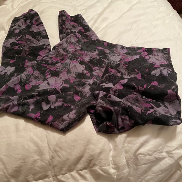 lululemon athletica Pants - Lululemon Align leggings 25”